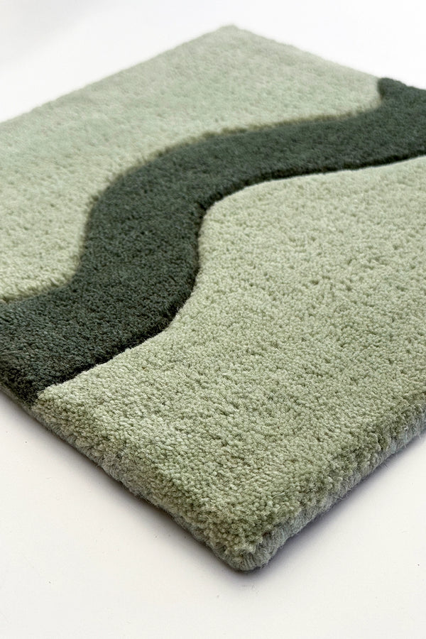 Green Sculpted Edge Hand-Tufted Rug Swatch