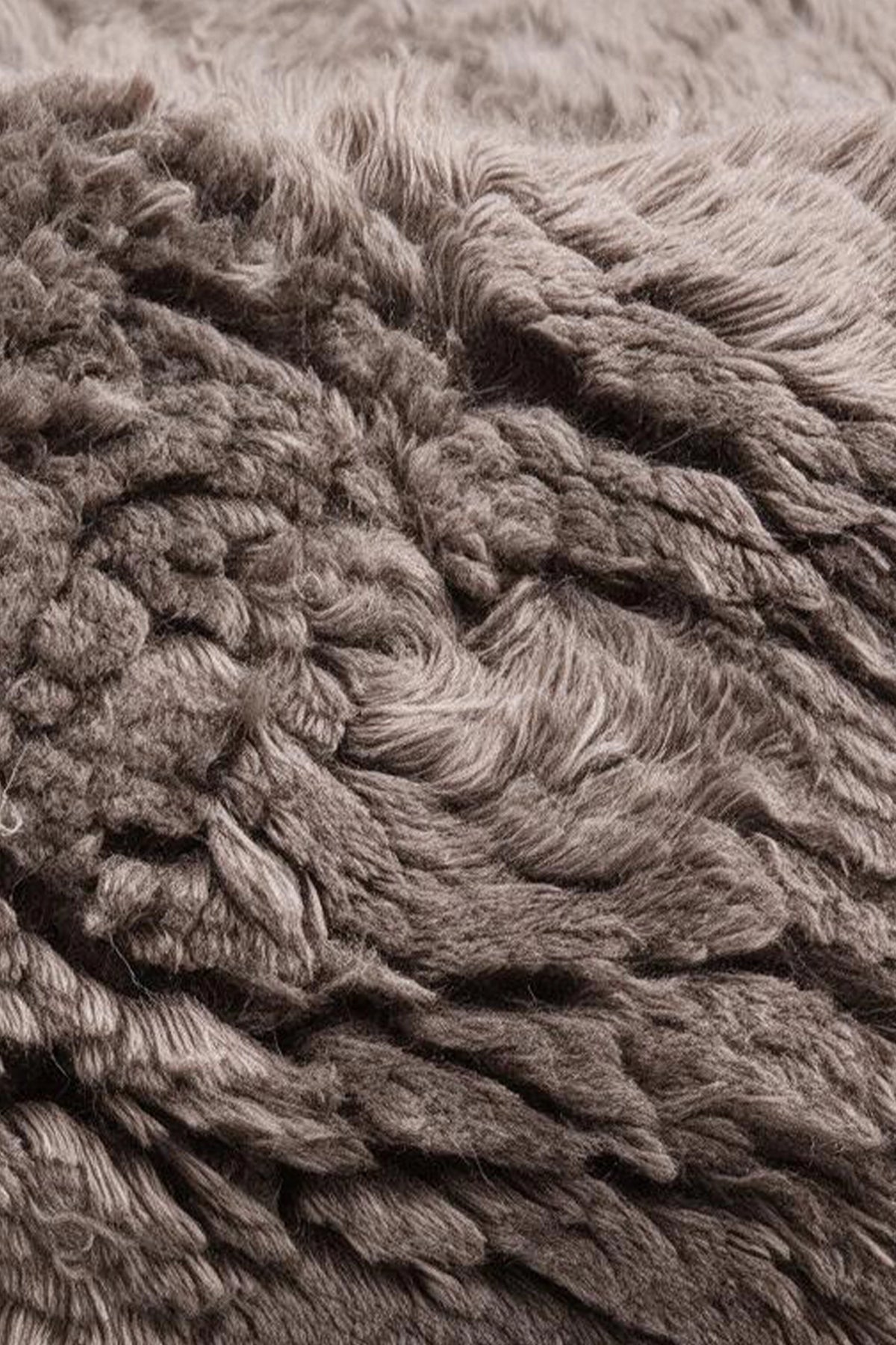 Taupe Hand-Knotted Shag Rug Swatch