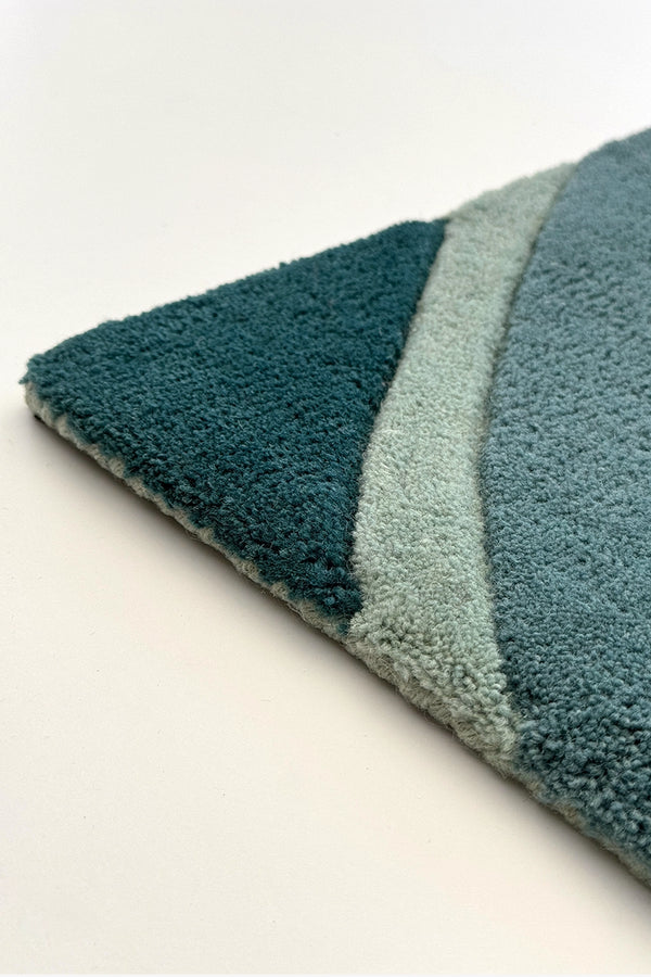 Undula Hand-Tufted Rug Swatch